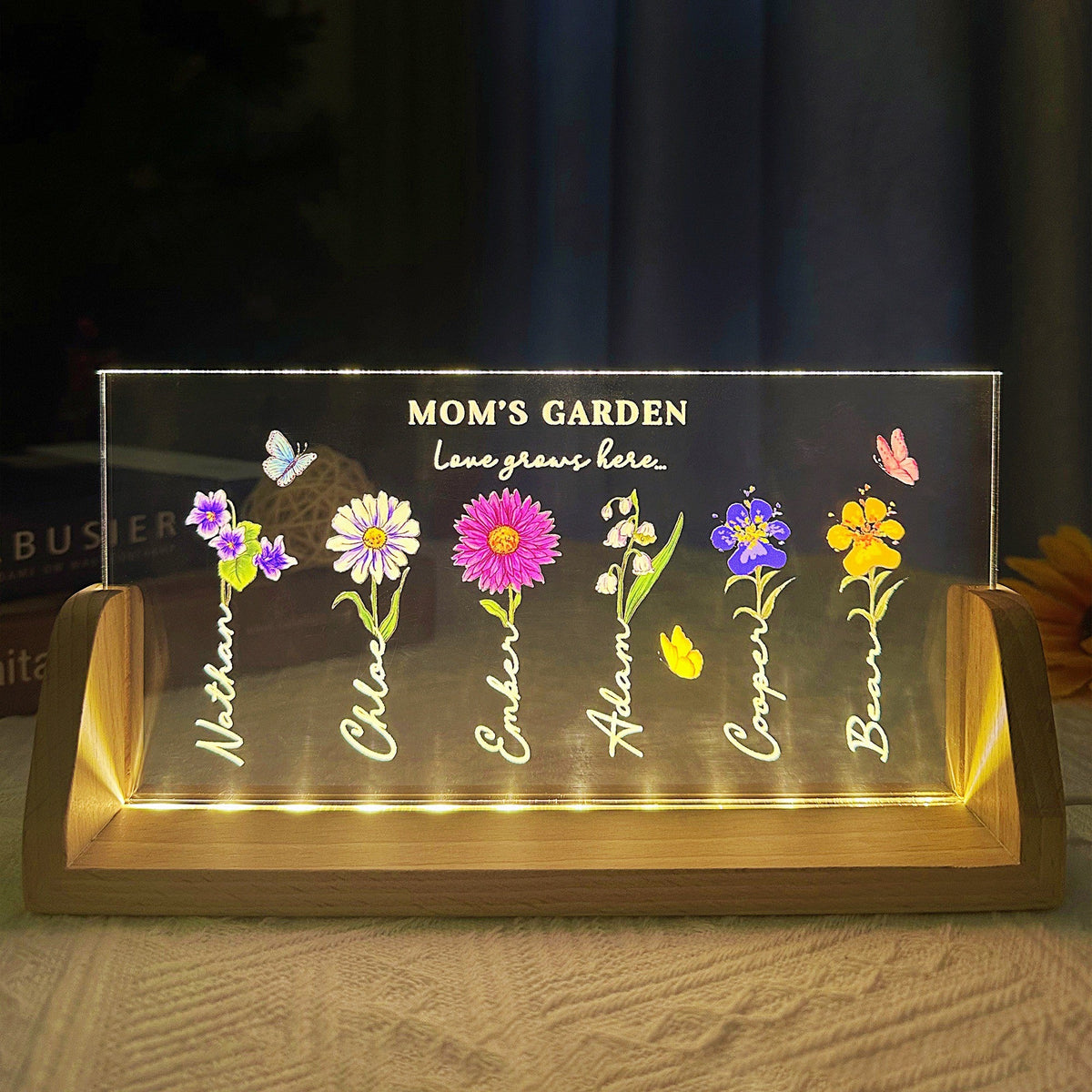 Custom Mom's Garden Birth Flower LED Night Light - Gift For Mom, Mother's Day Gift